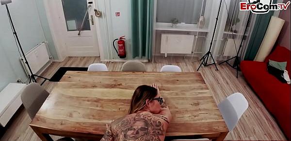 Deutsche milf nutte bestellt zum realen Sextreffen POV